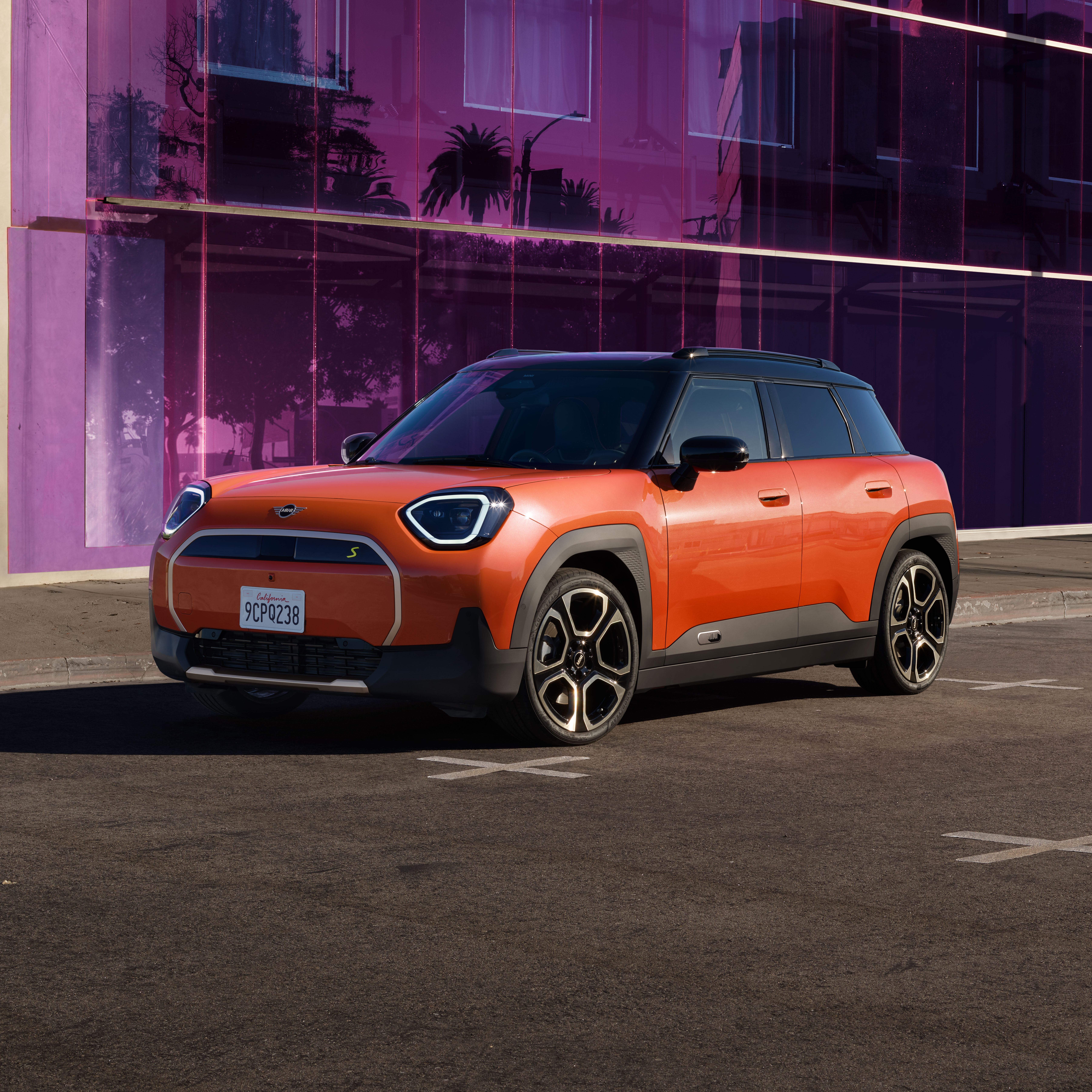 Bild des Leasingangebots für Leasing: MINI Aceman E